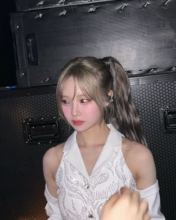 Jessica, leader of Yuvella