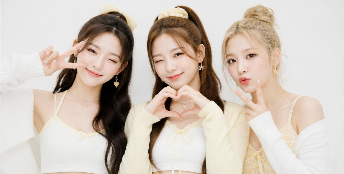 Yuvella group photo featuring Serephina, Rose, and Jessica